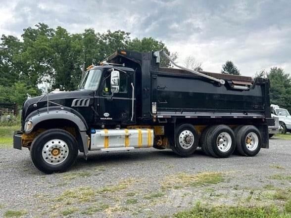 Mack GRANITE GU713 Самоскиди