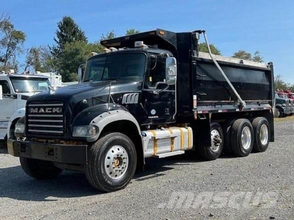 Mack GRANITE GU713 Самоскиди