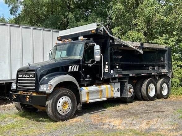 Mack GRANITE GU713 Самоскиди