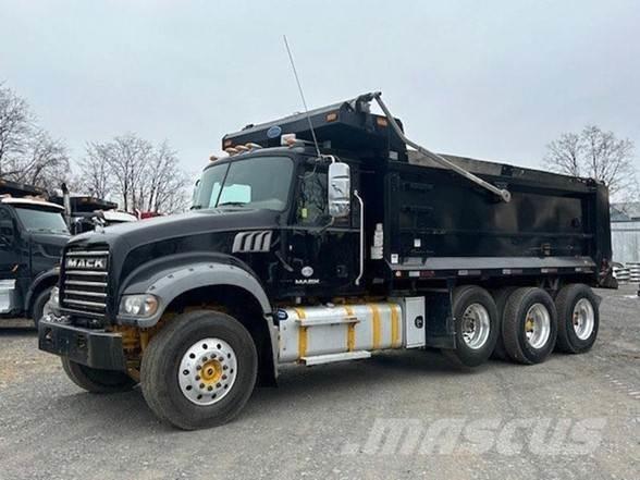 Mack GRANITE GU713 Самоскиди