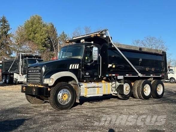Mack GRANITE GU713 Самоскиди
