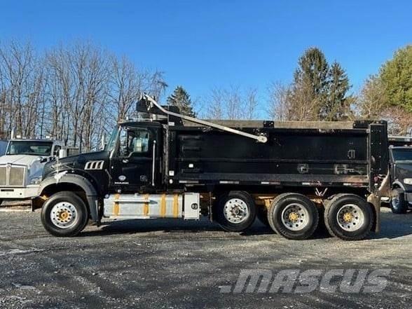 Mack GRANITE GU713 Самоскиди