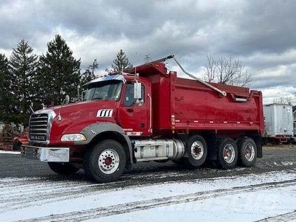 Mack GRANITE GU813 Самоскиди