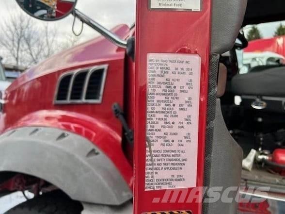Mack GRANITE GU813 Самоскиди