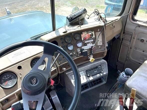 Mack RD686SX Сміттєвози
