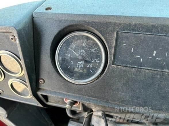 Mack RD688S Самоскиди