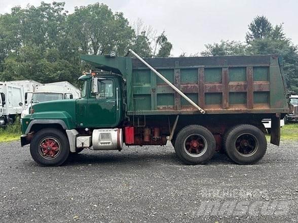 Mack RD688SX Самоскиди