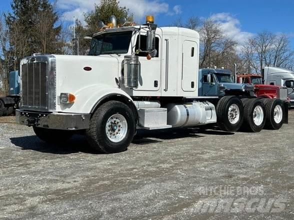 Peterbilt 367 Тягачі
