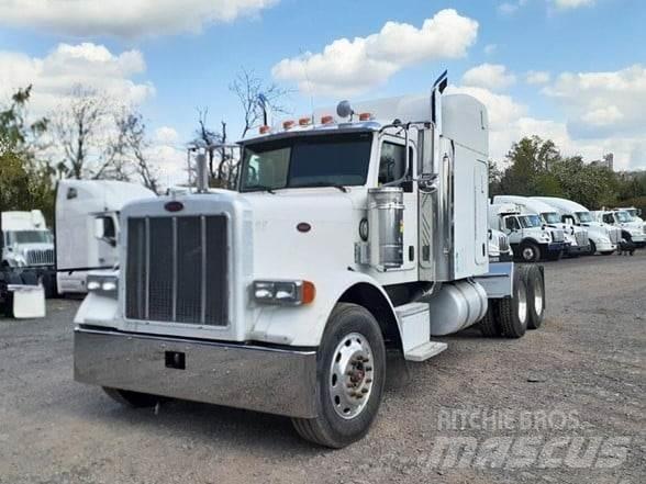 Peterbilt 379 Тягачі