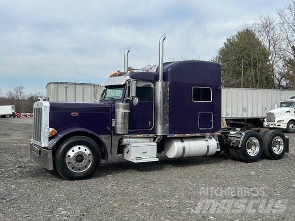 Peterbilt 379 Тягачі