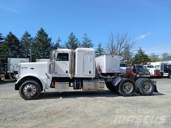 Peterbilt 389 Тягачі