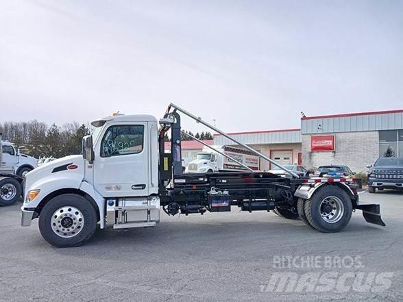 Peterbilt 537 Будтехніка - Інші