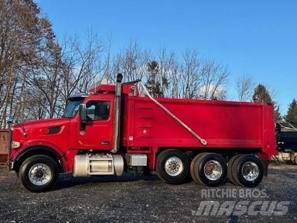 Peterbilt 567 Самоскиди
