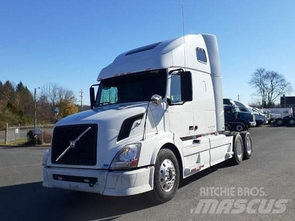 Volvo VNL64T670 Тягачі