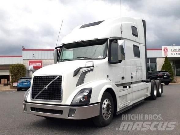 Volvo VNL64T780 Тягачі