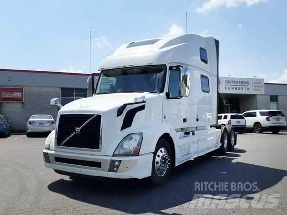 Volvo VNL64T780 Тягачі
