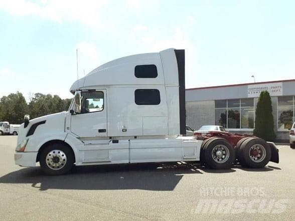 Volvo VNL64T780 Тягачі