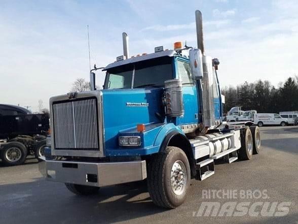 Western Star 4900 Тягачі