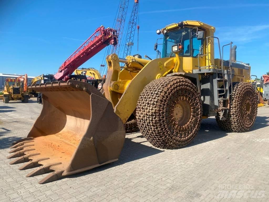 Komatsu WA 600-3 Фронтальні навантажувачі