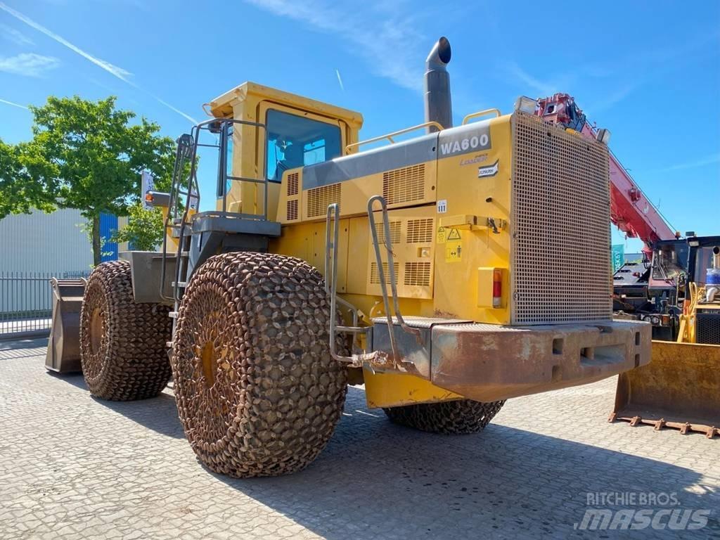 Komatsu WA 600-3 Фронтальні навантажувачі