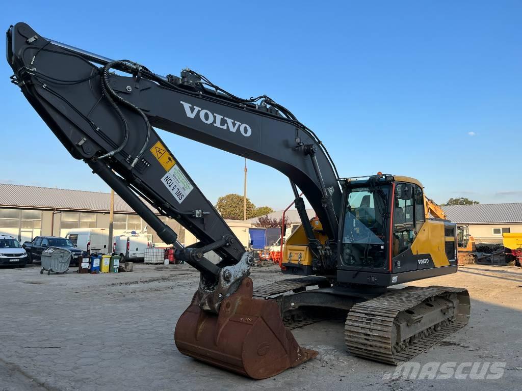 Volvo EC 220 E Гусеничні екскаватори
