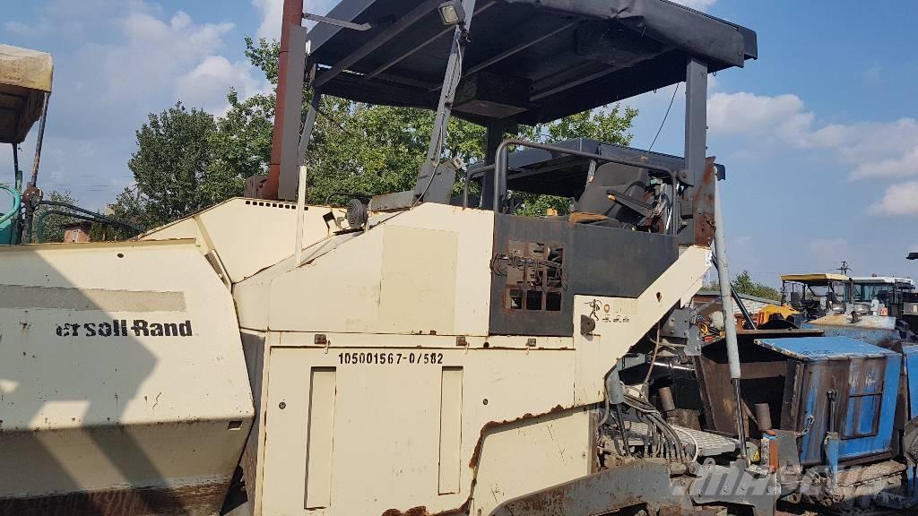 ABG Titan 6820 EPM Асфальтовкладачі