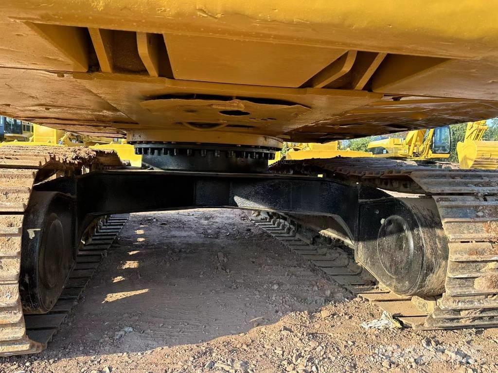 CAT 320 B Гусеничні екскаватори