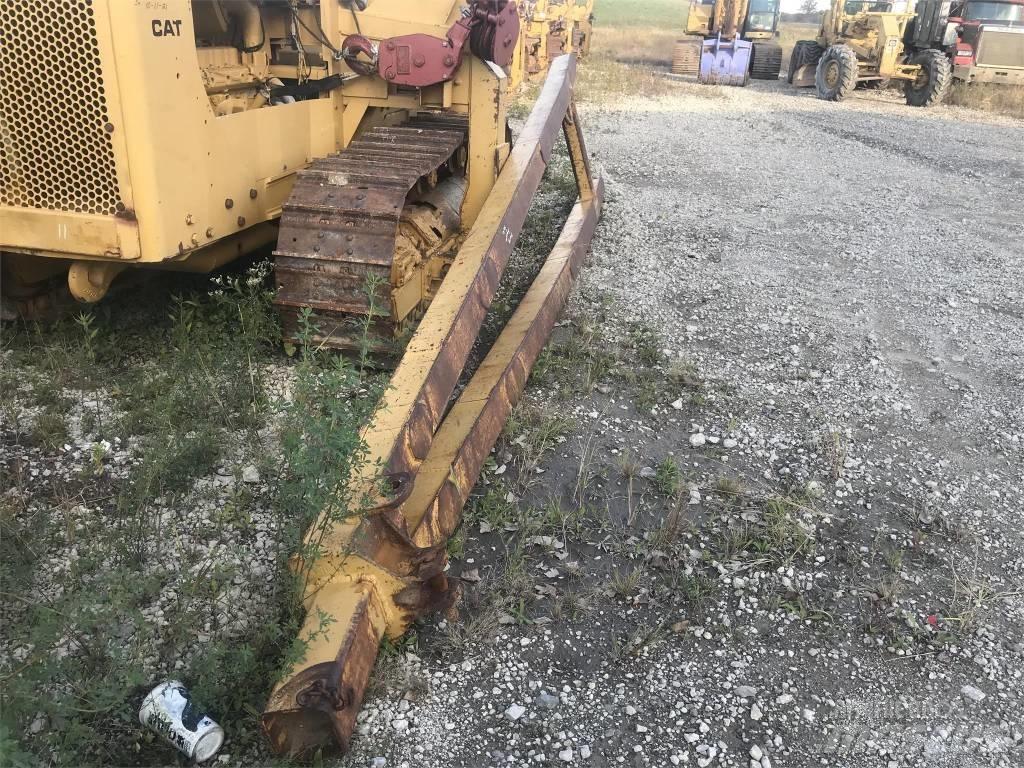 CAT 561 D Трубоукладачі