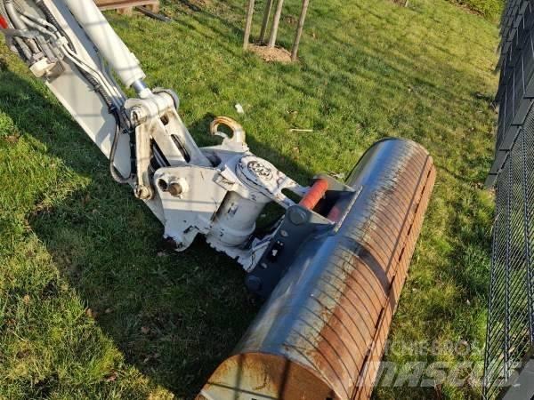Takeuchi TB 280 FR Середні екскаватори 7т. - 12т.