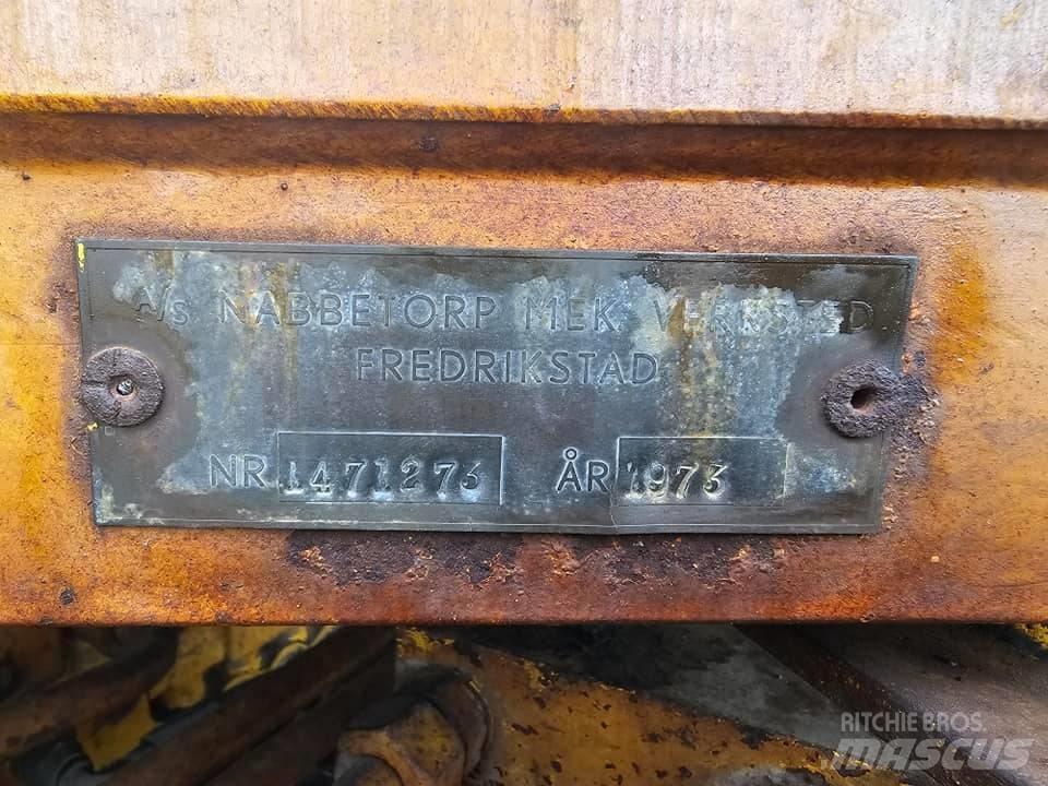Leyland 270 Екскаватори-навантажувачі