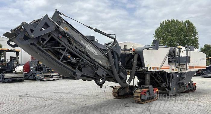 Wirtgen W 220 Холодні дорожні фрези