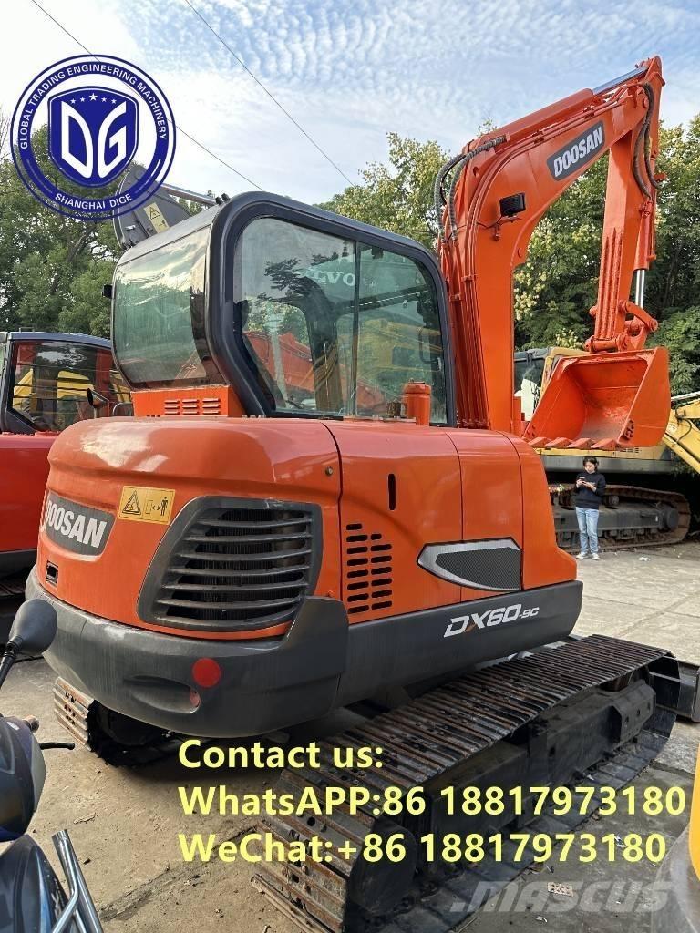Doosan DX 60 Гусеничні екскаватори
