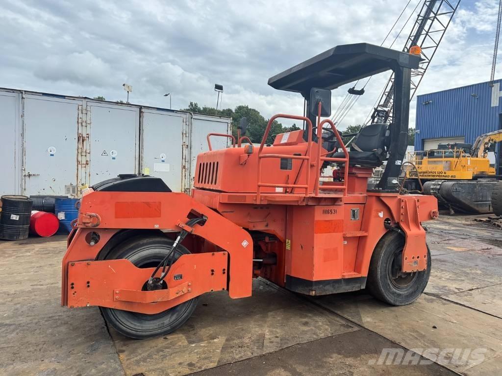 Sakai GW 750-2 Пневматичні катки