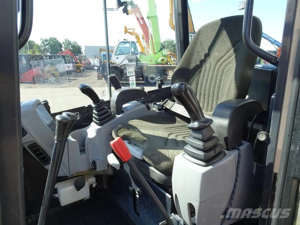Kubota U27-4 Міні-екскаватори < 7т