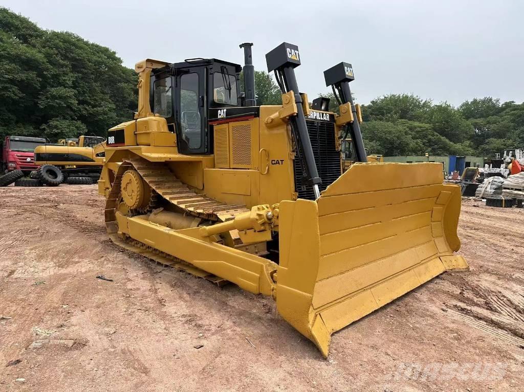 CAT D 8 R Гусеничні бульдозери
