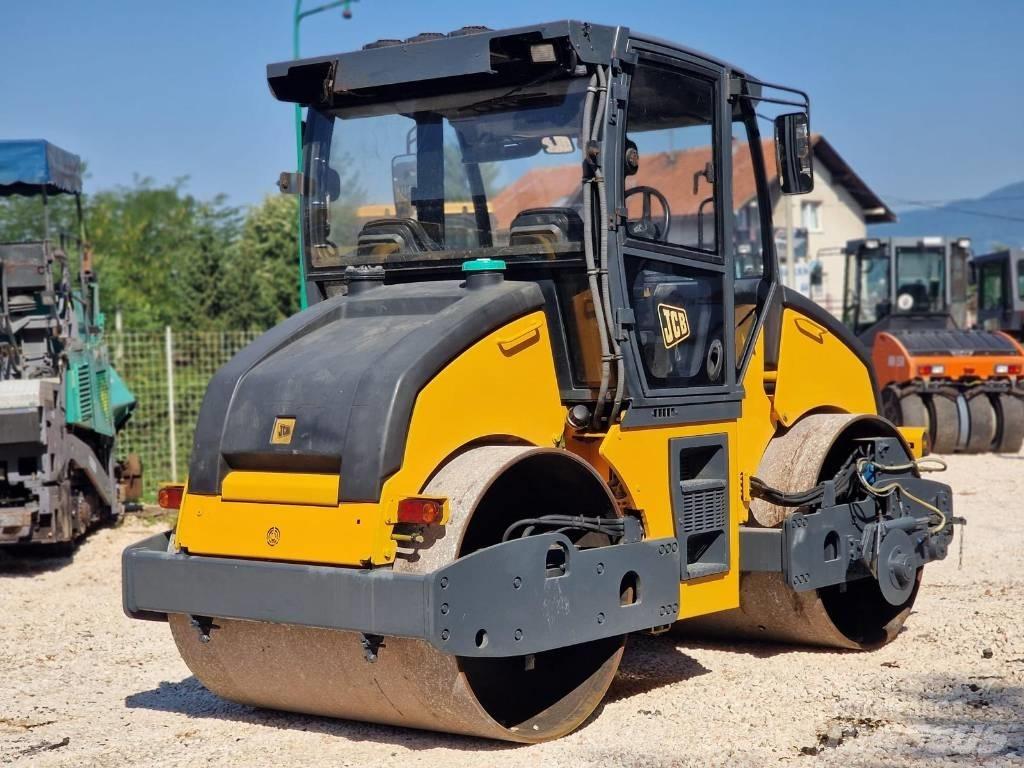 JCB Vibromax VMT 860 Котки тротуарні