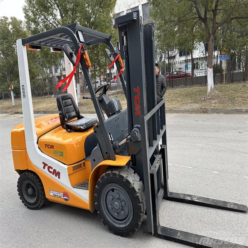 TCM FD30ZT Дизельні навантажувачі