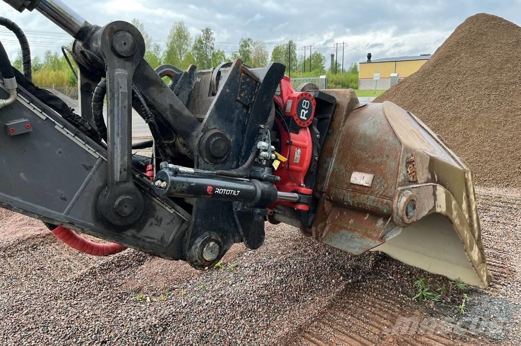 Volvo EC 250 EL Гусеничні екскаватори