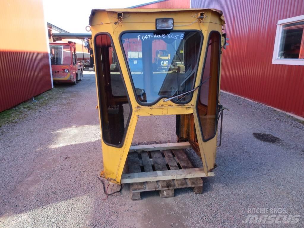 Fiat-Allis 345B Кабіна