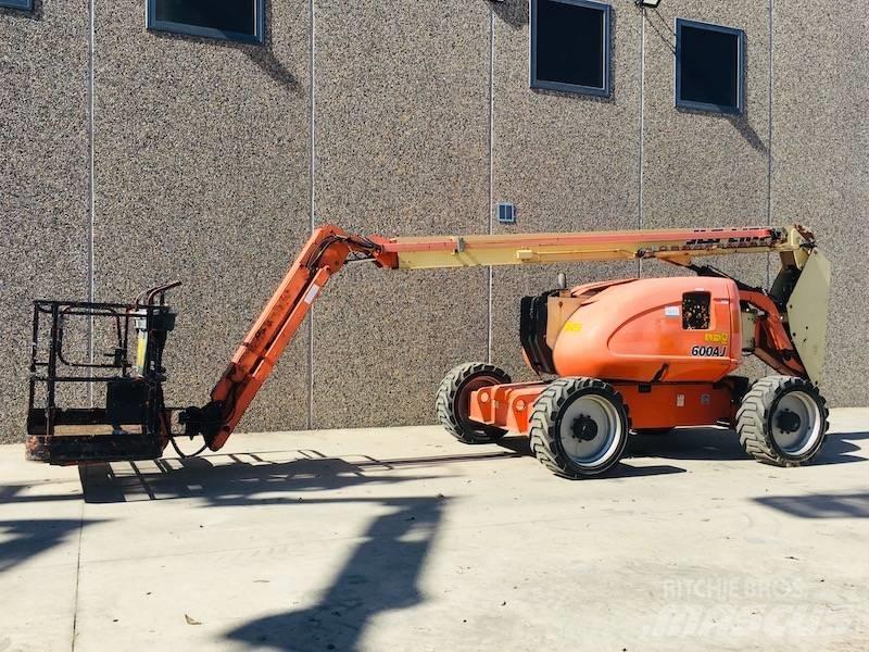 JLG 600 AJ Колінчаті підйомники