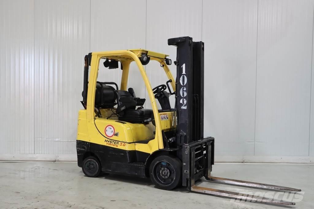 Hyster S3.0FT Газові навантажувачі
