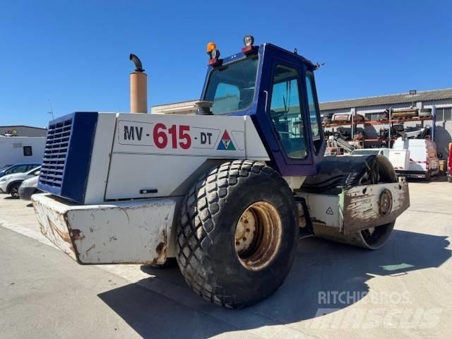  COMPACTOR MV 615 DT Ущільнювачі грунту