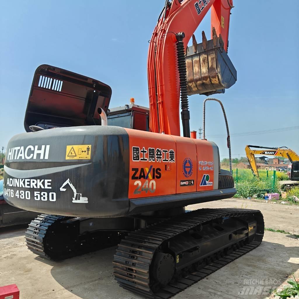 Hitachi 240LC-3 Гусеничні екскаватори