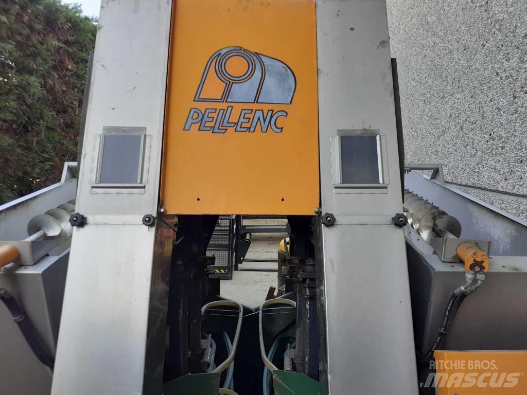 Pellenc 3050 Збиральна машина для винограду