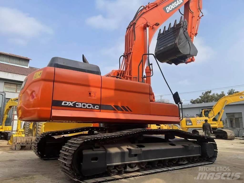 Doosan DX 300 LC Міні-екскаватори < 7т