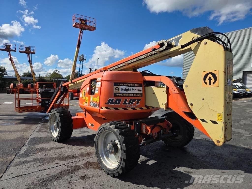 JLG 600 AJ Колінчаті підйомники