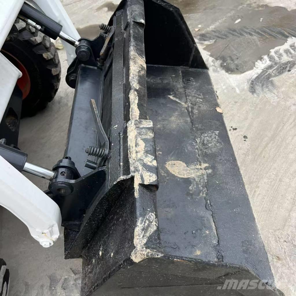 Bobcat S 160 Міні-навантажувачі