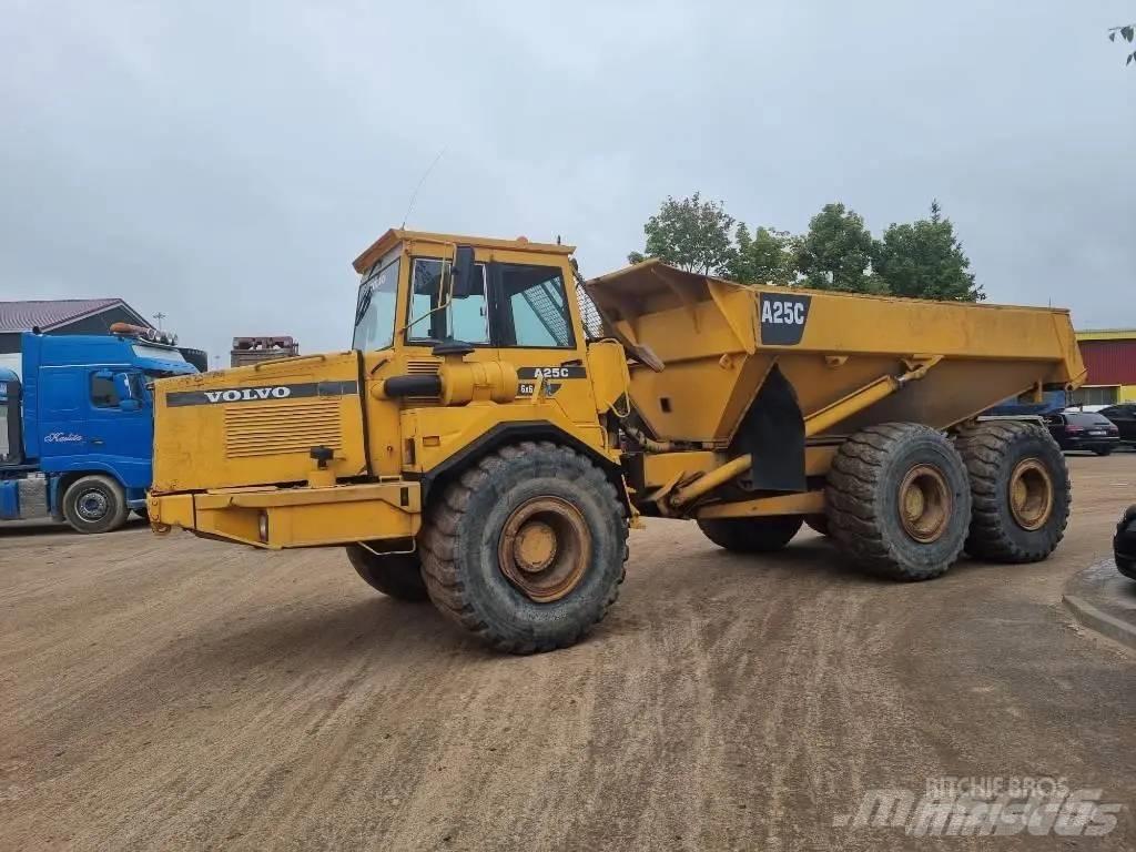 Volvo A 25 C 6X6 Зчленовані самоскиди