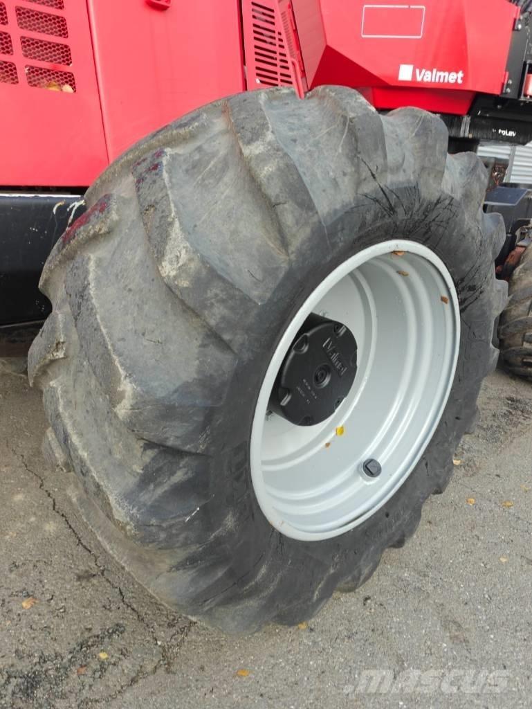 Valmet 901TX Харвестери