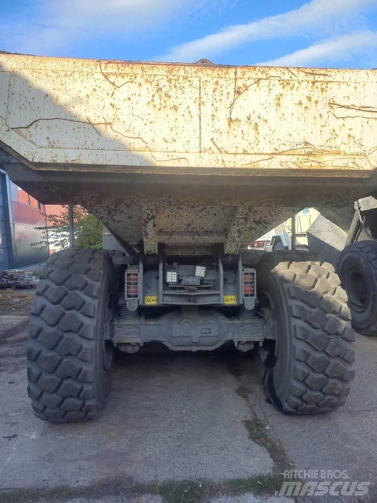 Terex TA 300 Зчленовані самоскиди